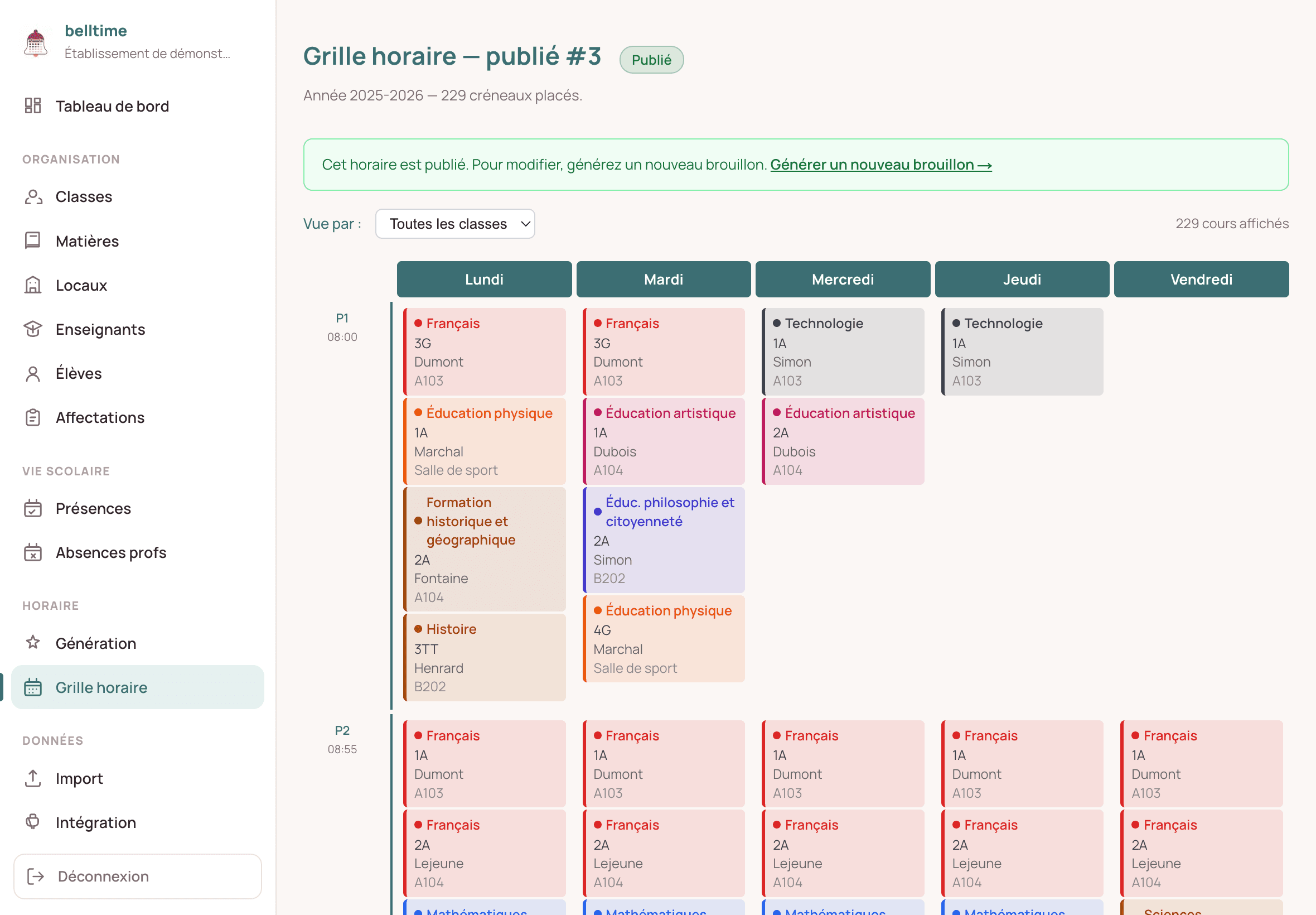 Horaire scolaire généré automatiquement dans belltime, sans conflit